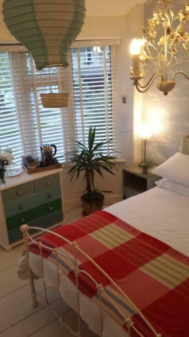 Apartament Heavenly Retreat Corsham Zewnętrze zdjęcie